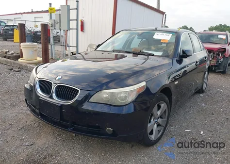 2006 BMW 525 Xi из США, поврежденный, VIN WBANF33546CS34417